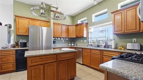 10575 White Fox, Hesperia, CA 92344 photo 6