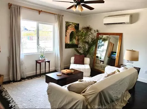 Living - 6045 Cahuilla, Twentynine Palms, CA 92277 photo 1 of 2