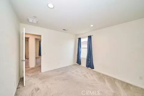 Bedroom - 20009 Lemonscent Dr, Riverside, CA 92507 photo 9 of 10
