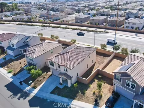 View/Area - 20009 Lemonscent Dr, Riverside, CA 92507 photo 2 of 6