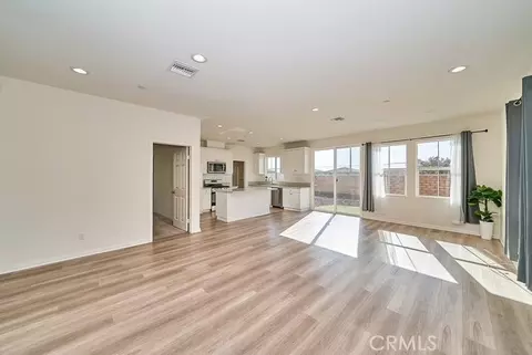 Living - 20009 Lemonscent Dr, Riverside, CA 92507 photo 4 of 4