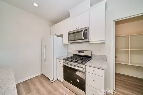 Kitchen - 20009 Lemonscent Dr, Riverside, CA 92507 photo 5 of 5