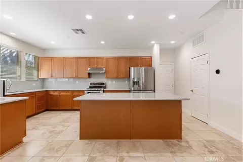 Entry Way - 7271 Enclave Dr, Eastvale, CA 92880 photo 1 of 2