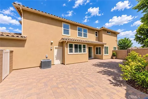 Exterior - 7271 Enclave Dr, Eastvale, CA 92880 photo 4 of 9