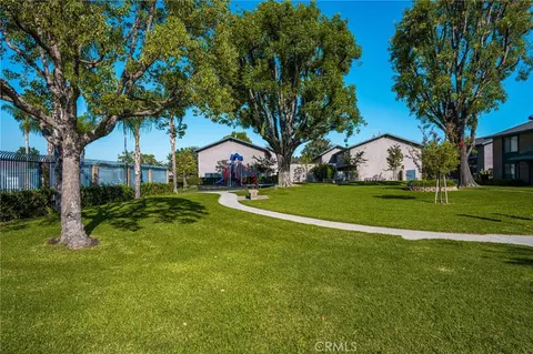 Exterior - 860 Windwood Dr, Diamond Bar, CA 91789 photo 6 of 8