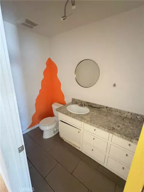 Bath - 1486 Desert, Wrightwood, CA 92397 photo 6 of 6