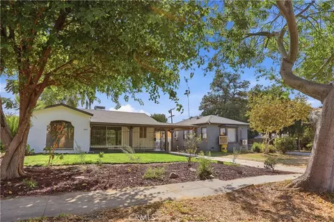 Exterior - 2831 N E St, San Bernardino, CA 92405 photo 4 of 10
