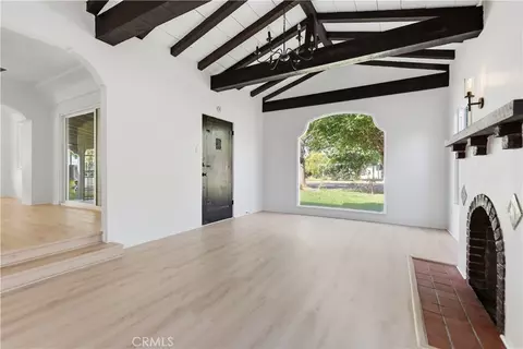 Living - 2831 N E St, San Bernardino, CA 92405 photo 3 of 12