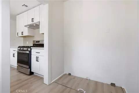 Entry Way - 2831 N E St, San Bernardino, CA 92405 photo 2 of 5