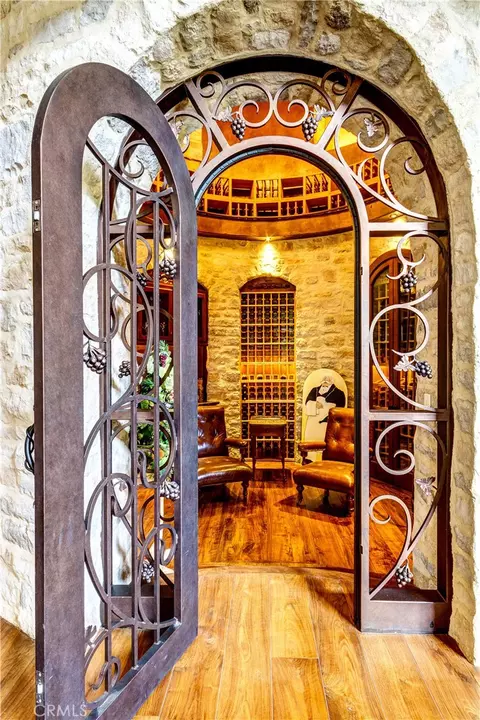 Entry Way - Undisclosed, Camarillo, CA 93010 photo 4 of 4