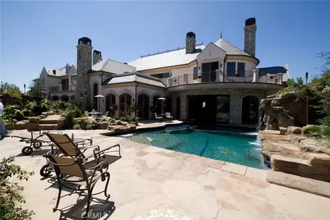 Exterior - Undisclosed, Camarillo, CA 93010 photo 11 of 16