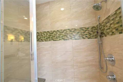 Bath - 551 San Ardo, Brea, CA 92821 photo 7 of 8