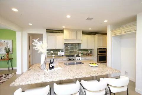 Kitchen - 551 San Ardo, Brea, CA 92821 photo 2 of 6