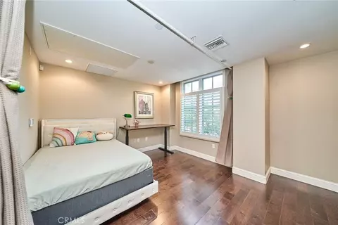 Bedroom - 633 S S Lk #4, Pasadena, CA 91106 photo 2 of 8