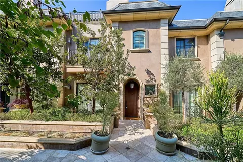 Exterior - 633 S S Lk #4, Pasadena, CA 91106 photo 8 of 9