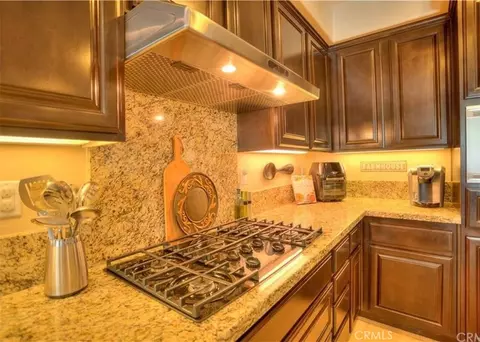 Kitchen - 14271 Rolling Stream Pl, Eastvale, CA 92880 photo 3 of 3