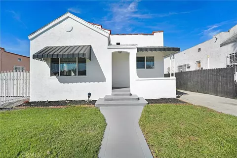 923 E 85th, Los Angeles, CA 90001
