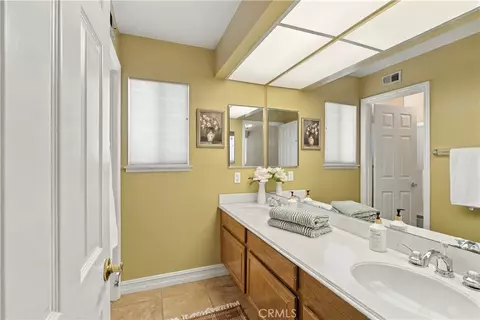 Bath - 20908 E Walnut Canyon Rd, Walnut, CA 91789 photo 5 of 7