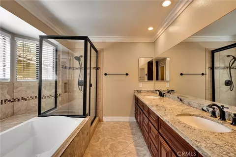 Bath - 1180 Loxley Pl, Diamond Bar, CA 91789 photo 2 of 4