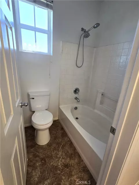 Bath - 31141 Black Maple #56, Temecula, CA 92592 photo 3 of 3