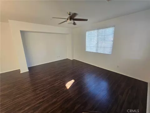 Living - 31141 Black Maple #56, Temecula, CA 92592 photo 2 of 2