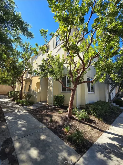 Exterior - 31141 Black Maple #56, Temecula, CA 92592 photo 4 of 8
