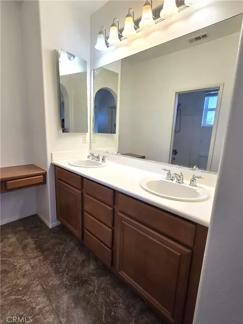 Bath - 31141 Black Maple #56, Temecula, CA 92592 photo 2 of 3