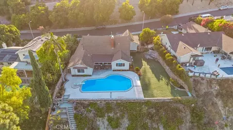 View/Area - 1668 Chestnut Hl, Walnut, CA 91789 photo 4 of 5