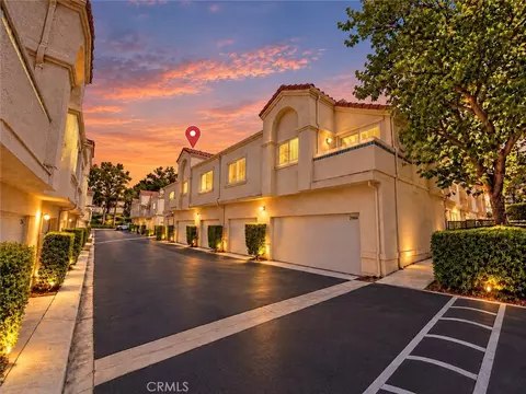 21156 Gladiolos, Lake Forest, CA 92630