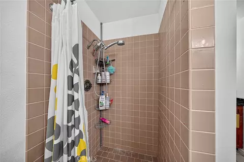 Bath - 1307 Eltham, Fullerton, CA 92833 photo 3 of 4