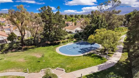 View/Area - 43009 Calle Jeminez, Temecula, CA 92592 photo 16 of 20