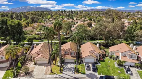View/Area - 43009 Calle Jeminez, Temecula, CA 92592 photo 7 of 20