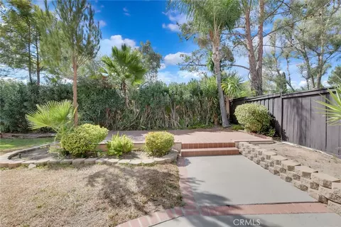 Exterior - 43009 Calle Jeminez, Temecula, CA 92592 photo 5 of 9