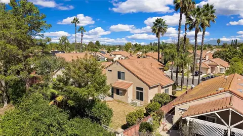 View/Area - 43009 Calle Jeminez, Temecula, CA 92592 photo 5 of 20