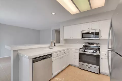 Kitchen - 43009 Calle Jeminez, Temecula, CA 92592 photo 1 of 5