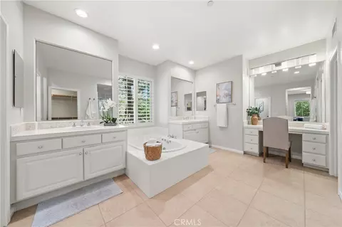 Bath - 25 Garnet, Irvine, CA 92620 photo 2 of 4