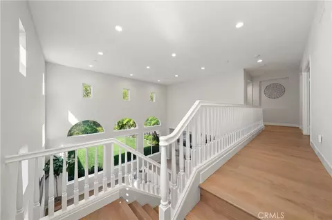 Entry Way - 25 Garnet, Irvine, CA 92620 photo 4 of 5