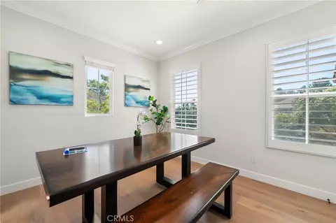 Dining - 25 Garnet, Irvine, CA 92620 photo 4 of 4