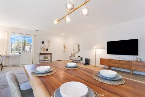 Dining - 12947 Oakdale, Corona, CA 92880 photo 2 of 3