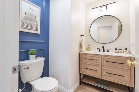 Bath - 12947 Oakdale, Corona, CA 92880 photo 2 of 3