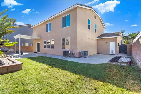 Exterior - 12947 Oakdale, Corona, CA 92880 photo 7 of 8