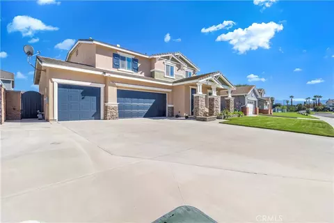 Exterior - 12947 Oakdale, Corona, CA 92880 photo 3 of 8