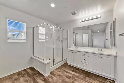Entry Way - 2843 E Alberta St, Ontario, CA 91761 photo 4 of 4