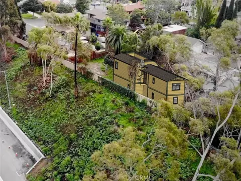 2418 10th Ave, Los Angeles, CA 90018