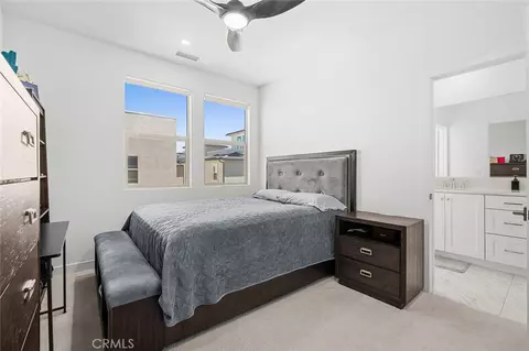 Bedroom - 875 Walnut Ter, Montebello, CA 90640 photo 5 of 8