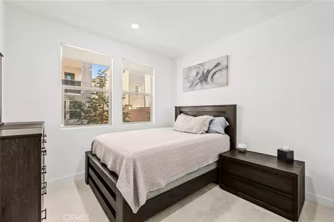 Bedroom - 875 Walnut Ter, Montebello, CA 90640 photo 1 of 8
