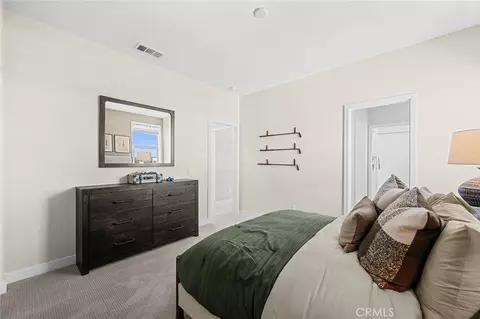Bedroom - 875 Walnut Ter, Montebello, CA 90640 photo 8 of 8
