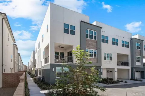 Exterior - 875 Walnut Ter, Montebello, CA 90640 photo 1 of 4