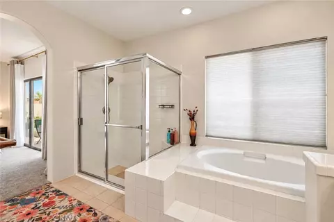 Bath - 80114 Barcelona Ave, Indio, CA 92201 photo 2 of 6
