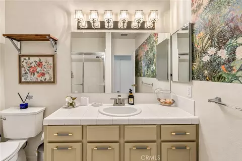 Bath - 80114 Barcelona Ave, Indio, CA 92201 photo 6 of 6